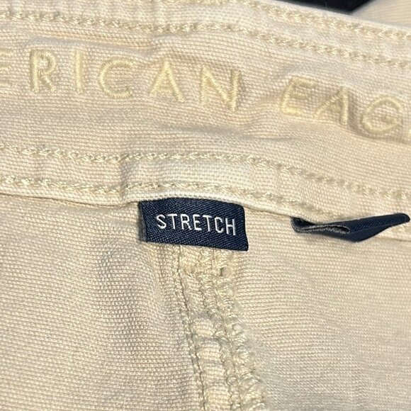 American Eagle khaki pants - Picture 4 of 5